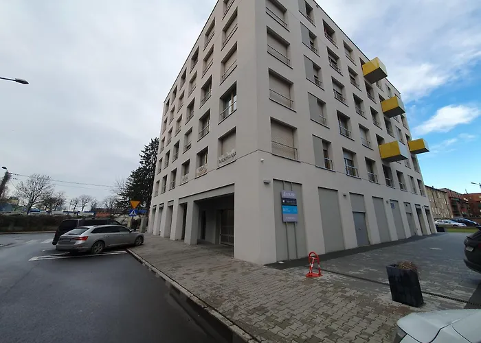 City Lux Apartament Free Parking