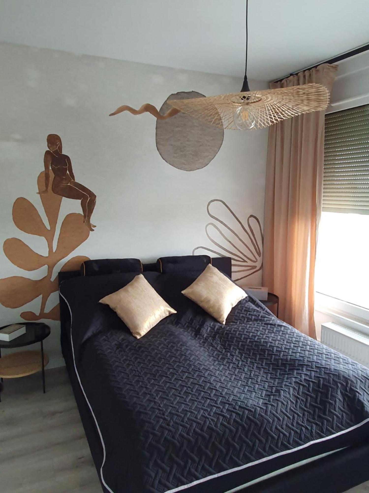 Lux Free Parking Apartment